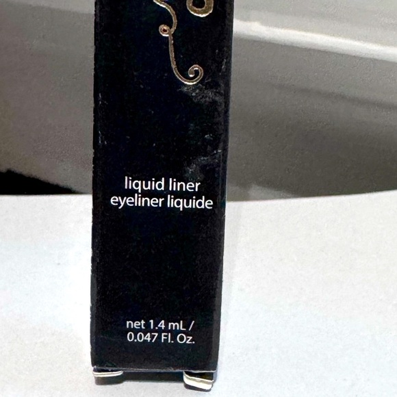 ✨HOST PICK✨ Innovative Tarte Sex Kitten Liquid Eyeliner - Black - Brand New 🐯 - Picture 4 of 12